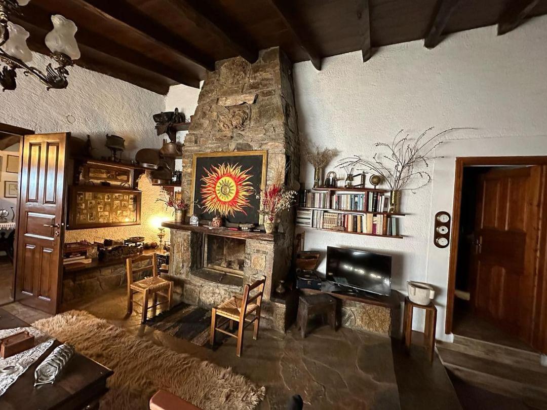Eleni Country Cottage 2 페네오스 외부 사진